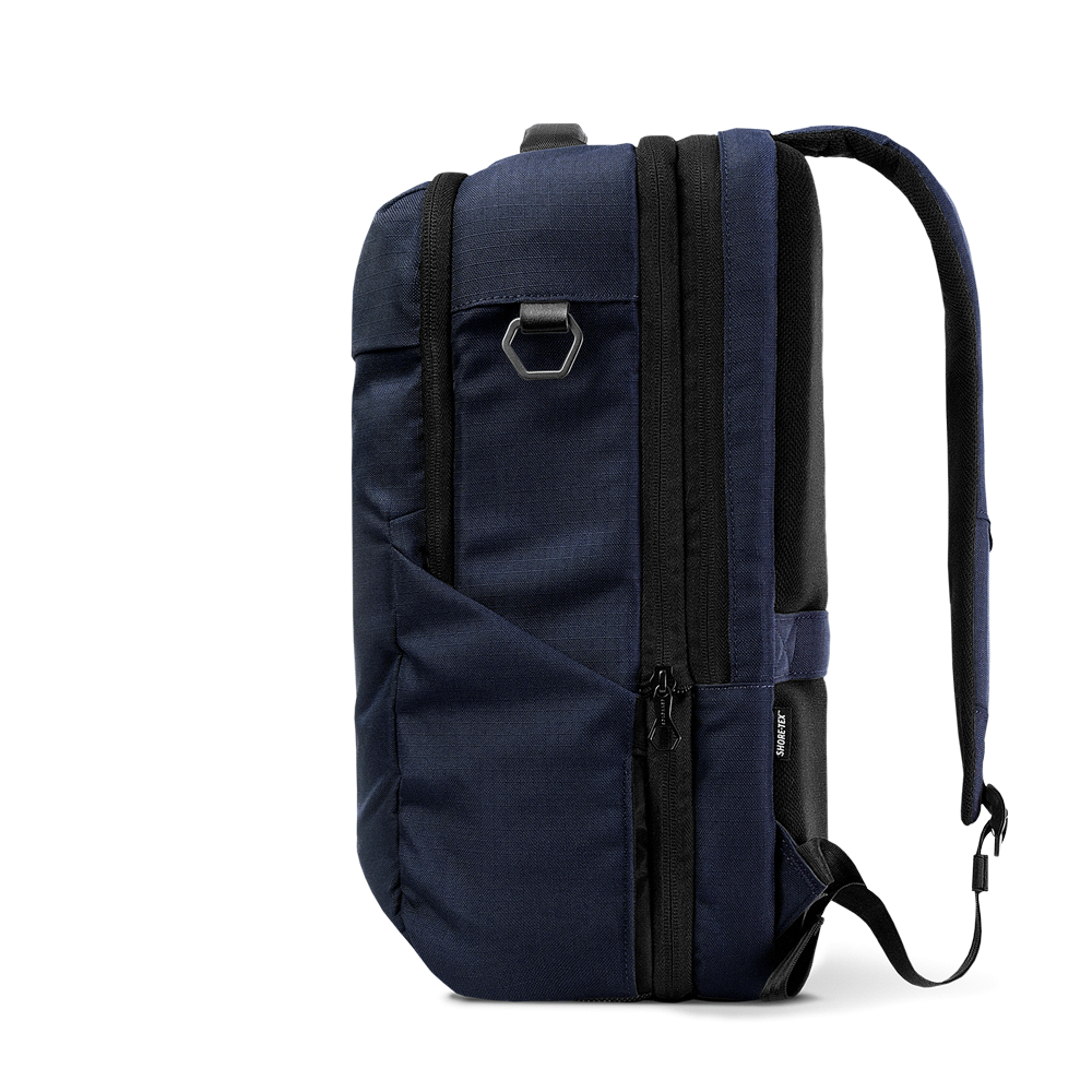 Venture V1 mit Regalsystem